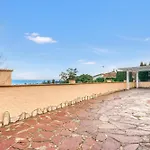 Angela Villa