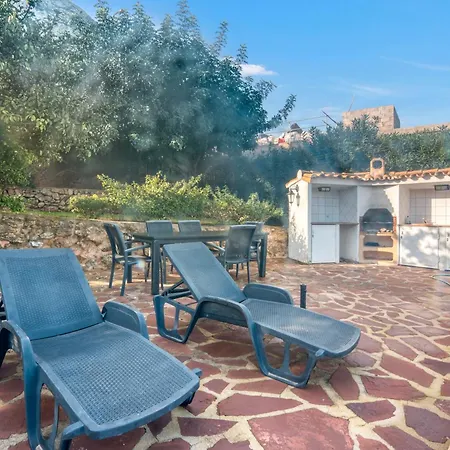Angela Villa Denia